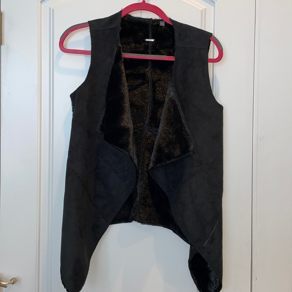 Guess jet black multi draped faux Sherpa vest